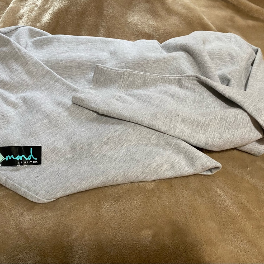 Men’s Crewneck sweater. Diamond Supply Co. Looney Tunes. New. - Picture 6 of 6